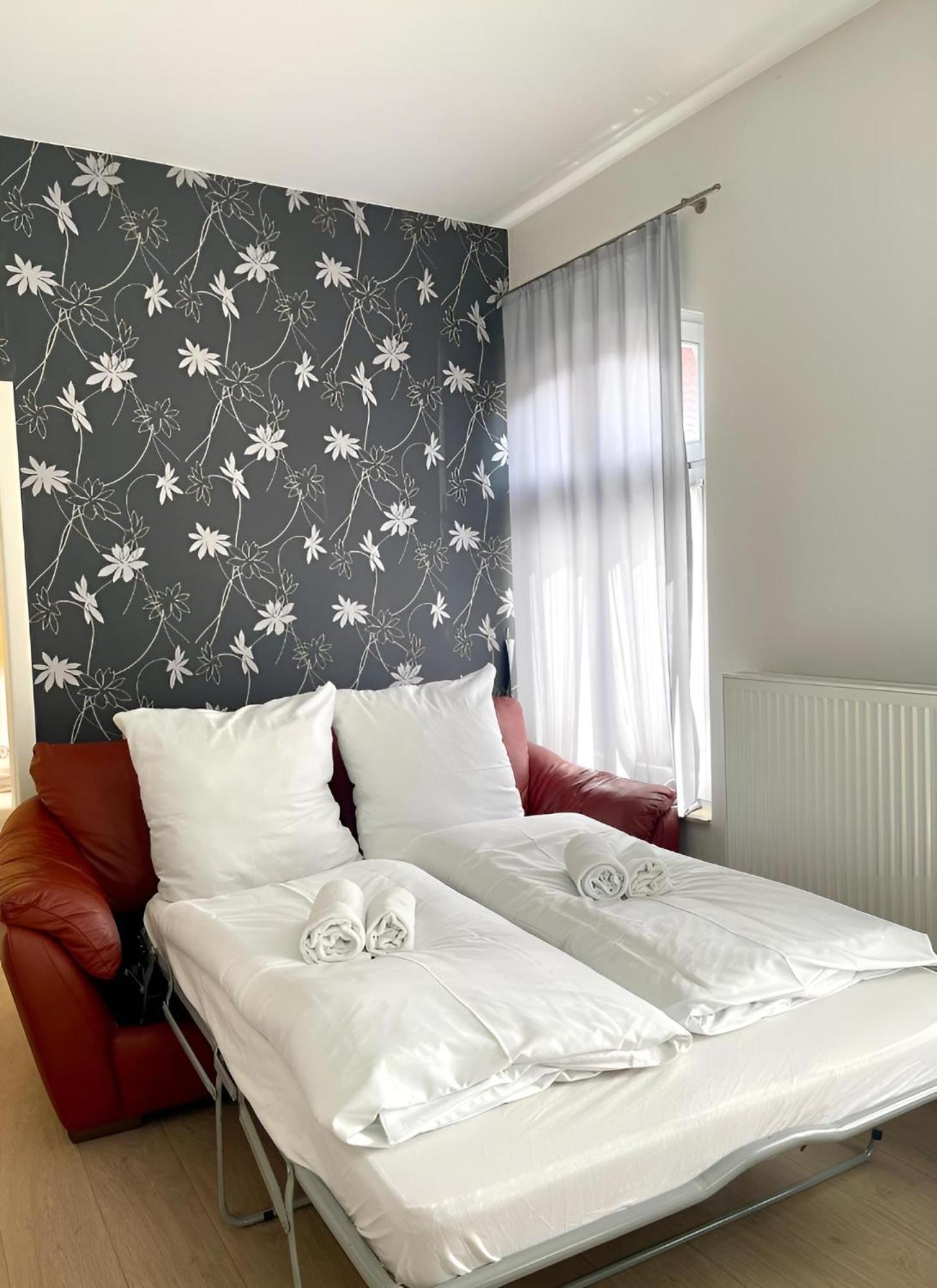 Raha Apartments - Historischer Charme Direkt Am Domplatz แอร์ฟวร์ท ภายนอก รูปภาพ